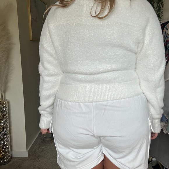 AMERICAN EAGLE FUZZY CARDIGAN- UNWORN - Picture 3 of 5